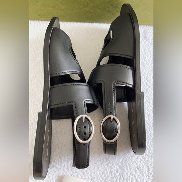 Authentic Gucci Men’s Interlocking G Leather Sandals - Picture 10 of 16
